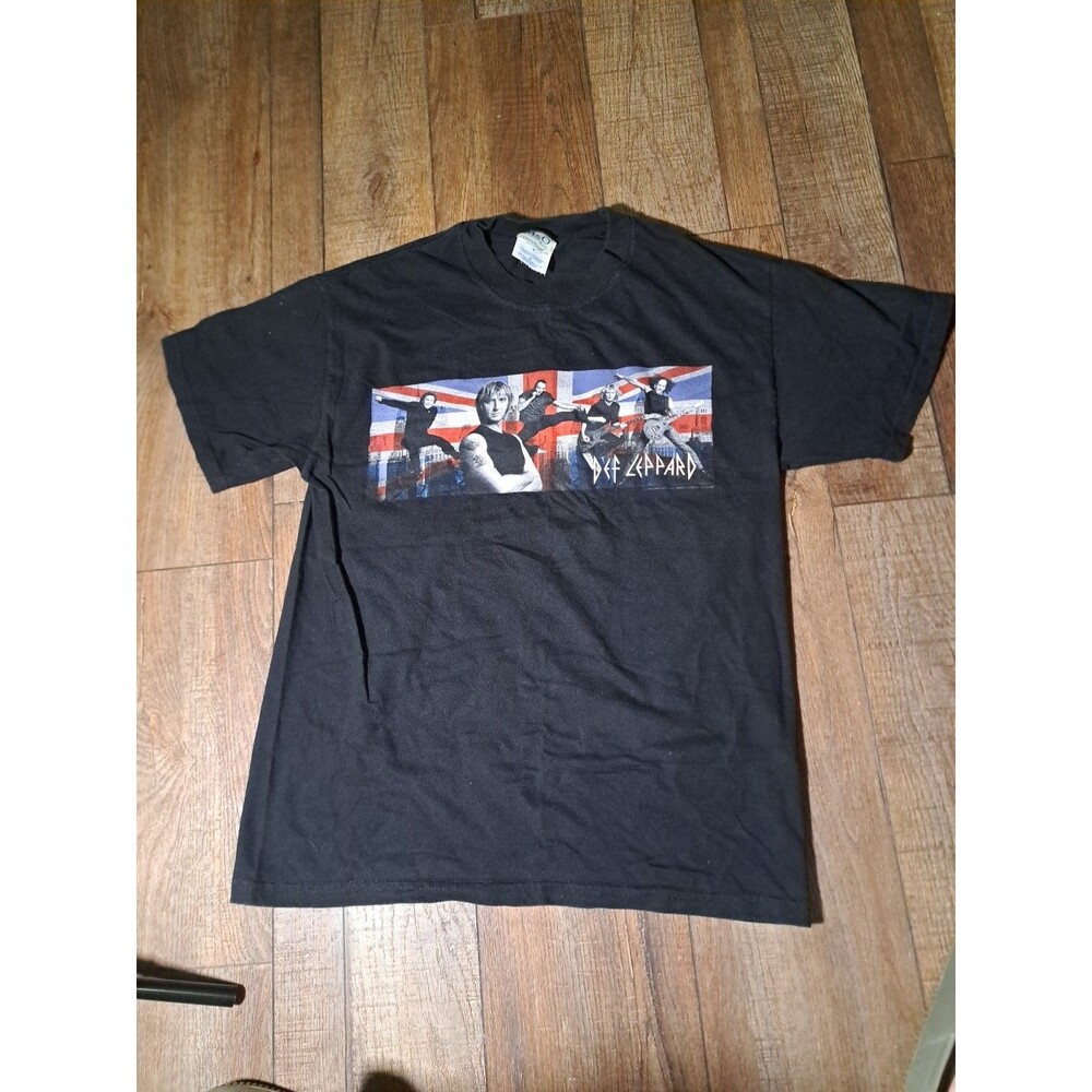 Vintage Def Leppard UK Rock Band T-Shirt Size M Music Tee